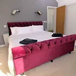 Beautiful Modern House In The Heart Of Gower