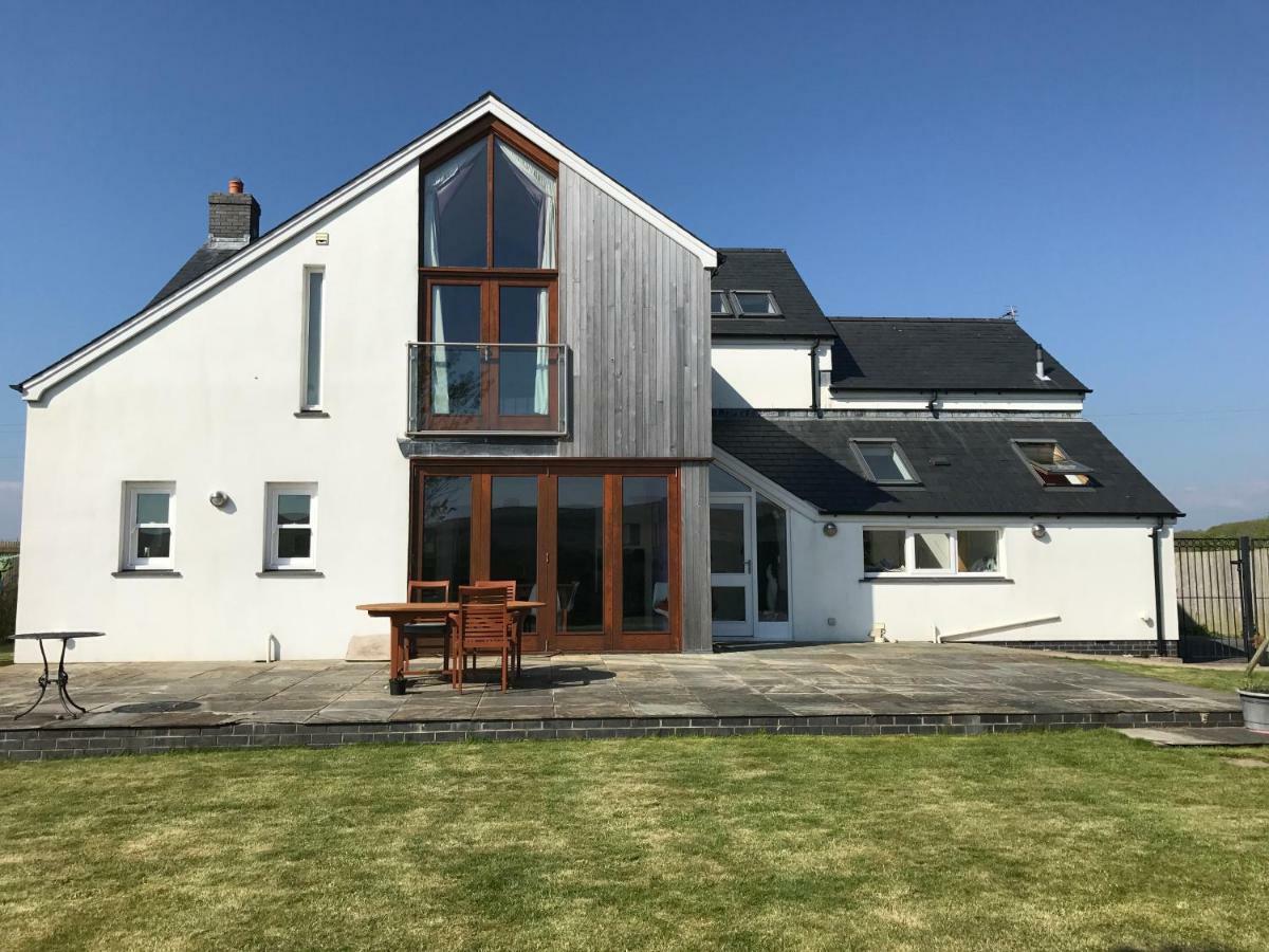 Beautiful Modern House In The Heart Of Gower Swansea