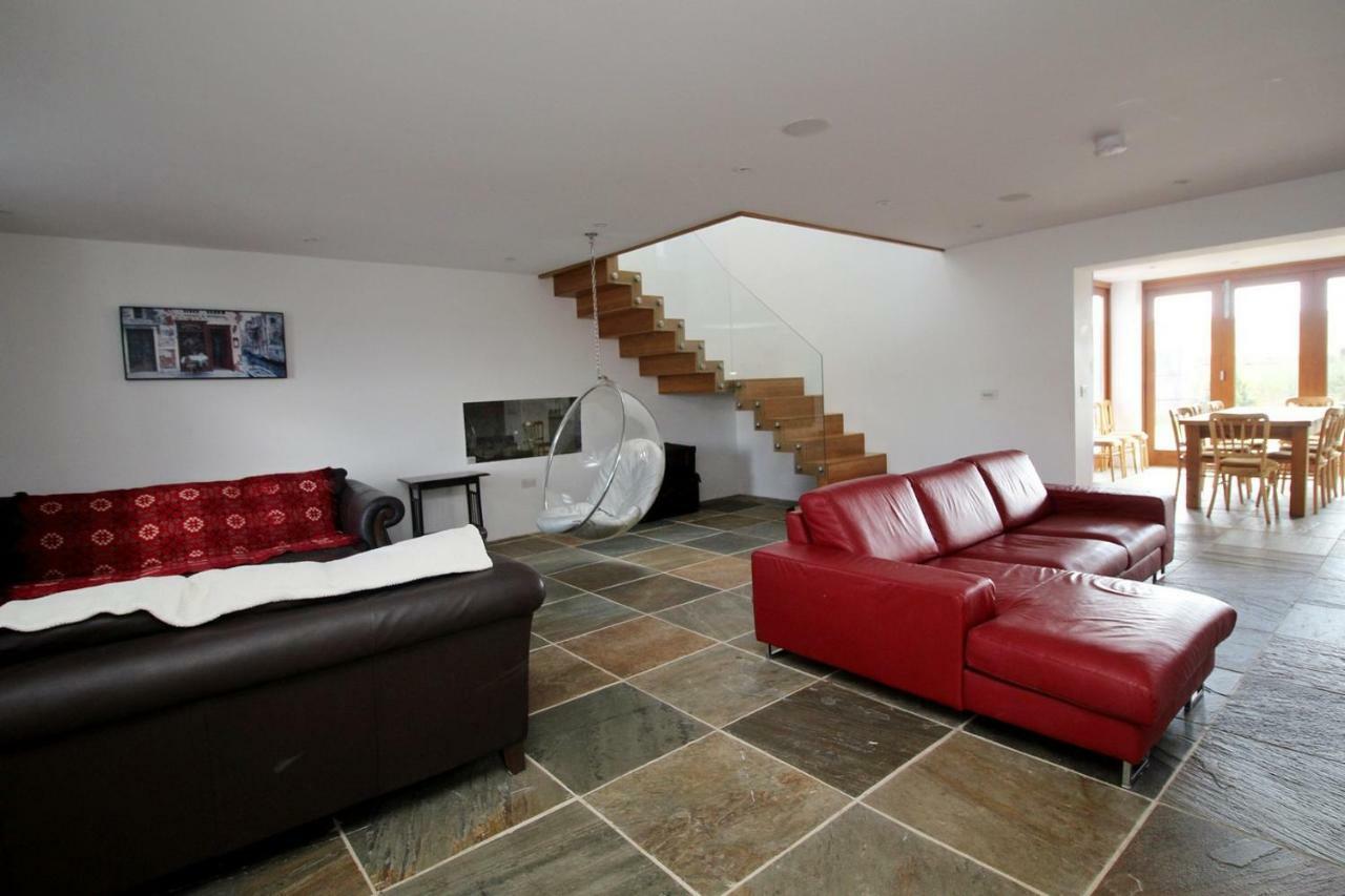 Holiday home Beautiful Modern House In The Heart Of Gower Swansea